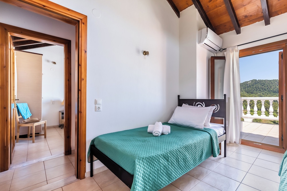 2 BEDROOMS, VILLA