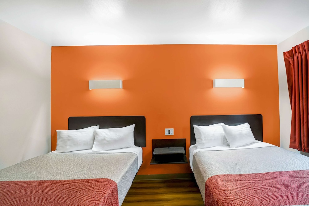 Motel6 Ilion, NY 11/25