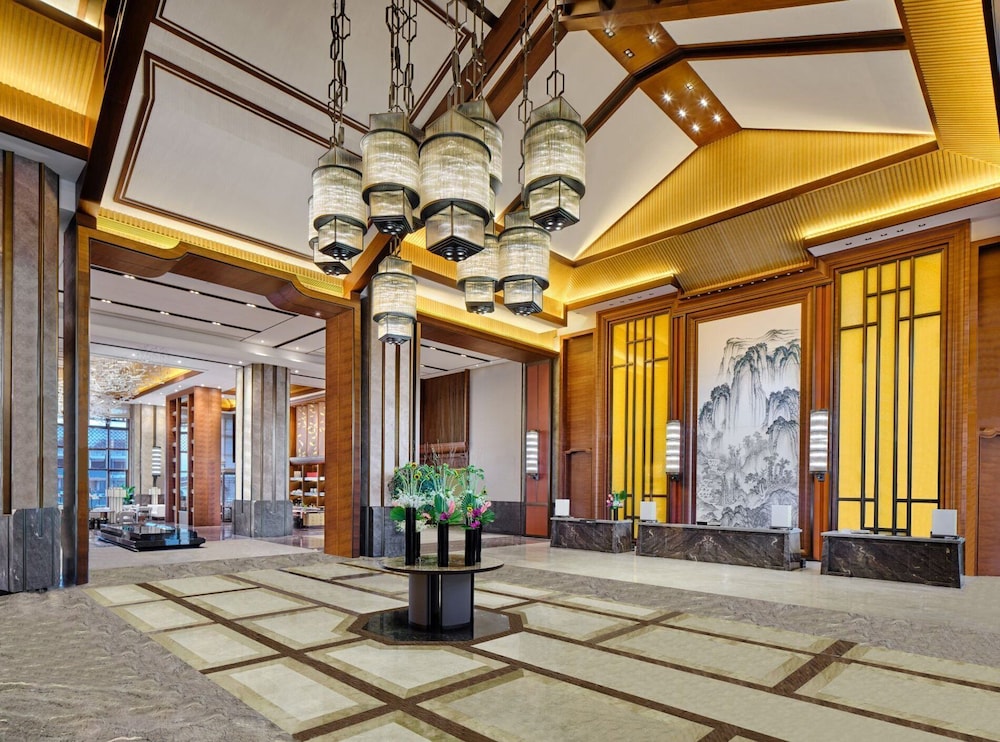 Hualuxe Suzhou Bay Hot Spring Resort 7/72