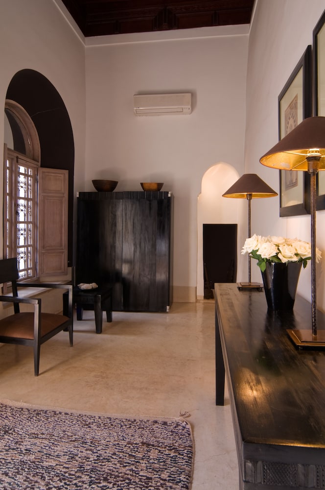 RIAD TZARRA 4/49