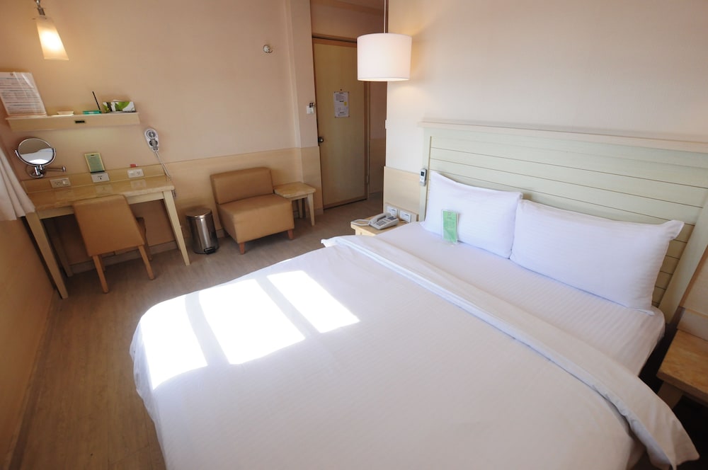 Kindness Hotel Min Sheng 16/58