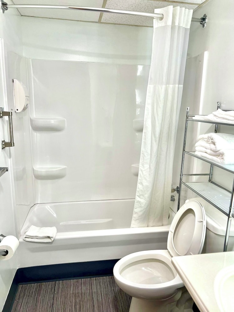 Travelodge by Wyndham Gallipolis 28/33