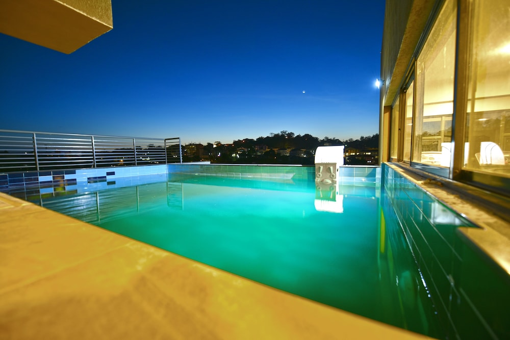 K Hotels 33/54