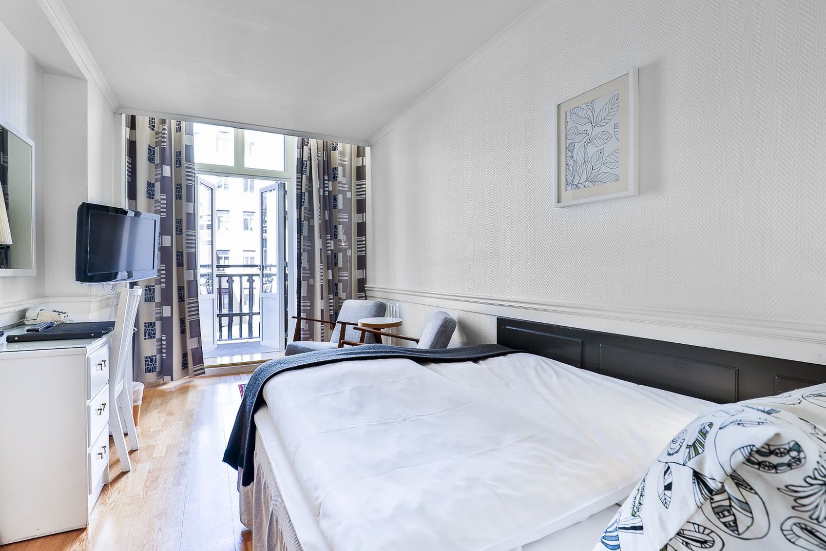 ECONOMY, DOUBLE BED