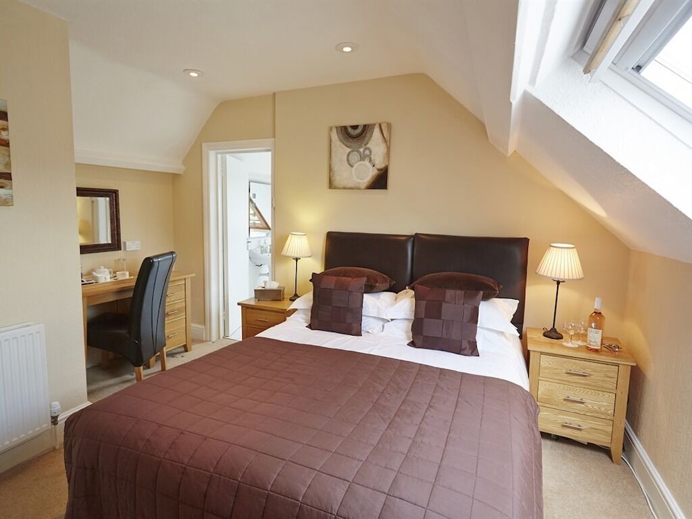 Somerville House Guest House 19/72
