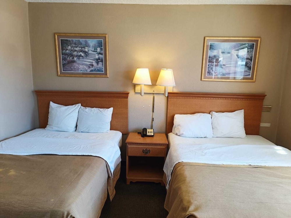 Executive Inn Kilgore North 21/57