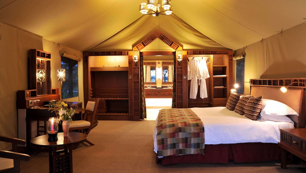 Sweetwaters Serena Camp 15/50