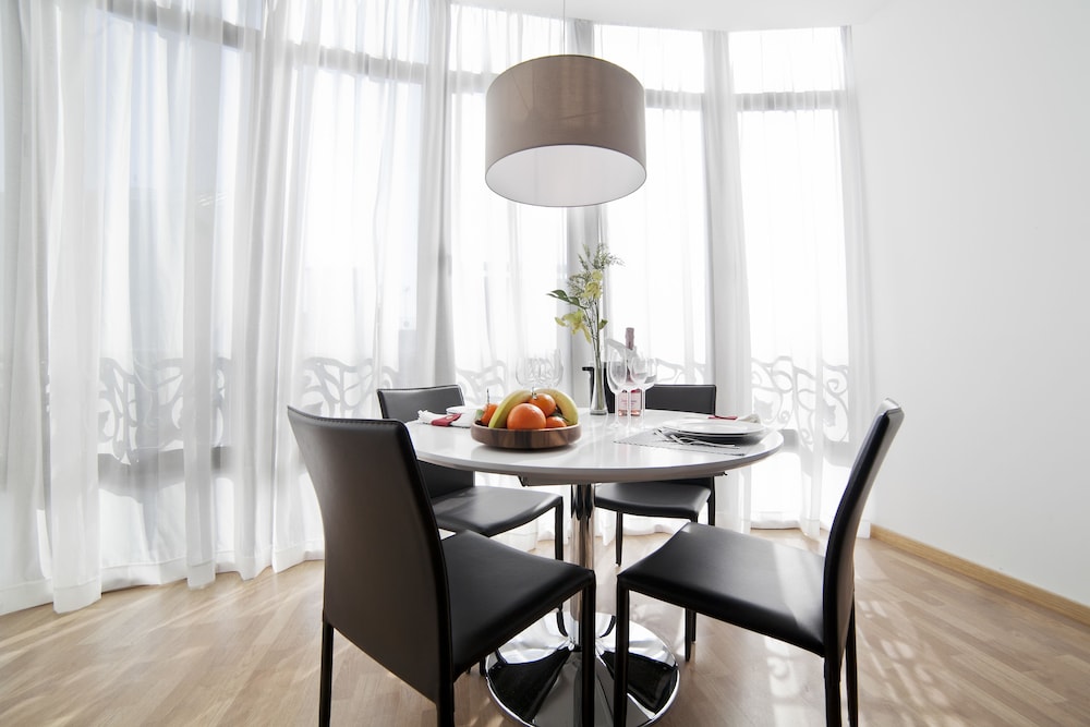 Serennia Apartments Ramblas-Pl.Catalunya 40/50