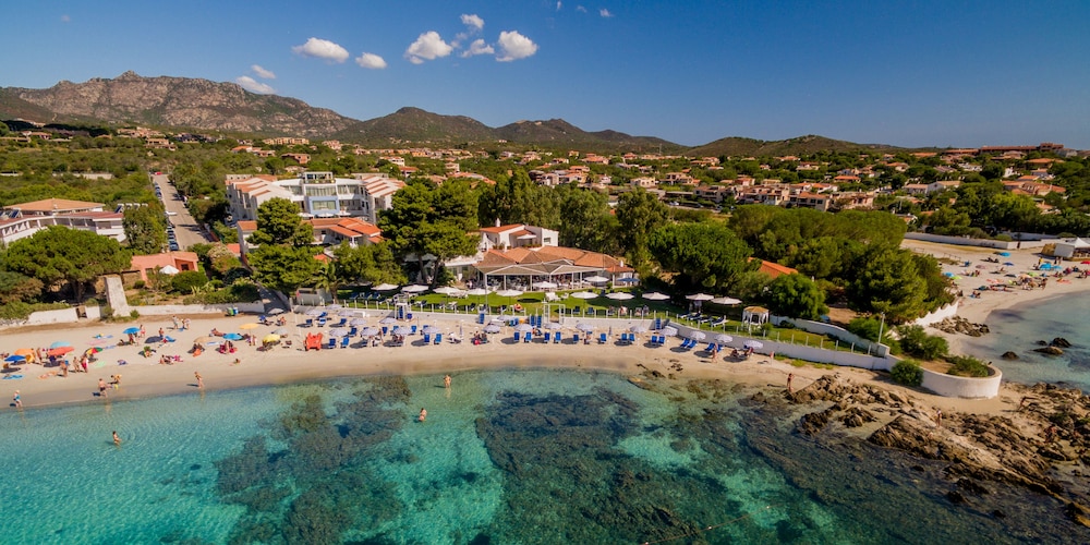 The Pelican Beach Resort & SPA - Adults Only 40/50