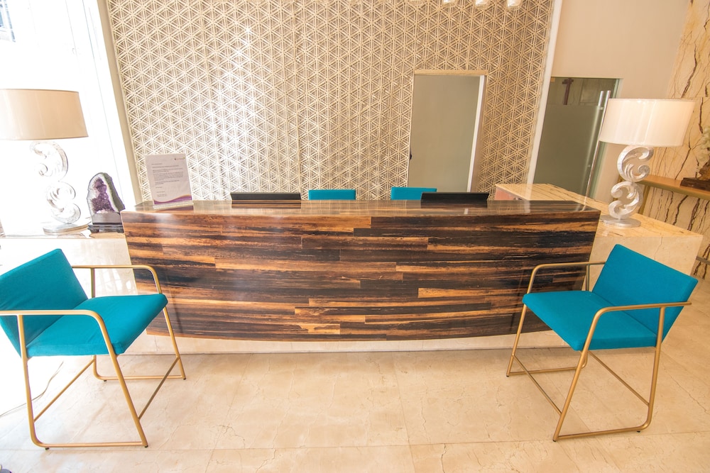 Goldberry Lite Hotel Iloilo 28/35