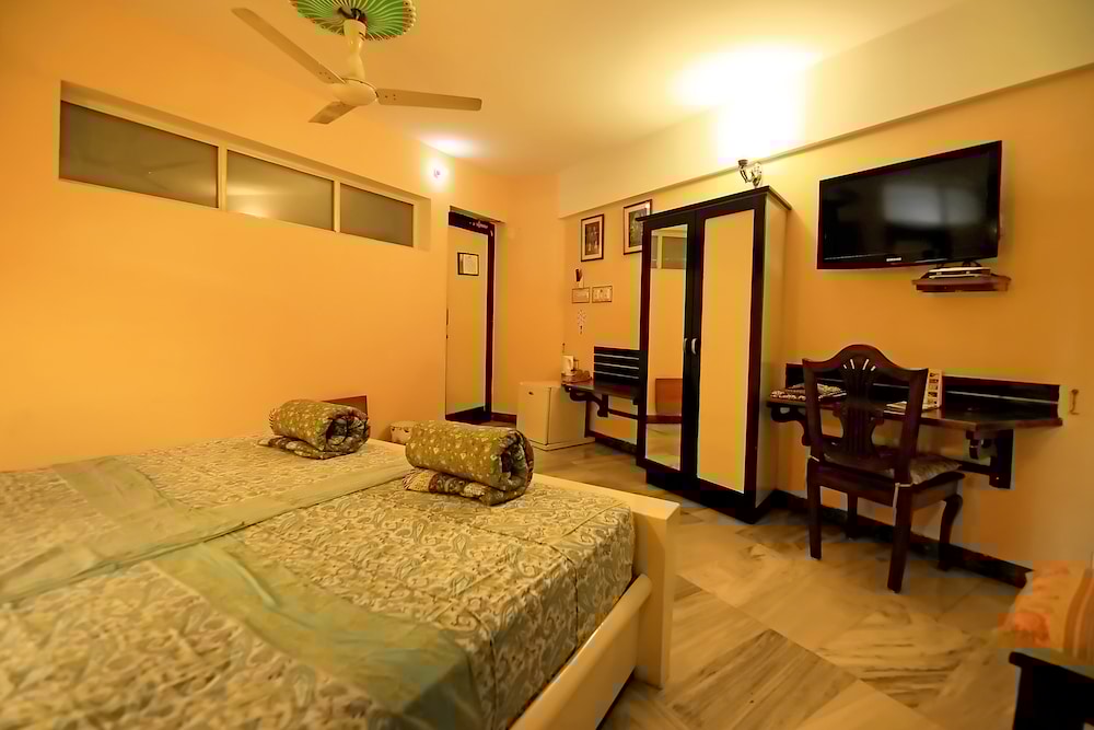 Jaipur Inn 42/62