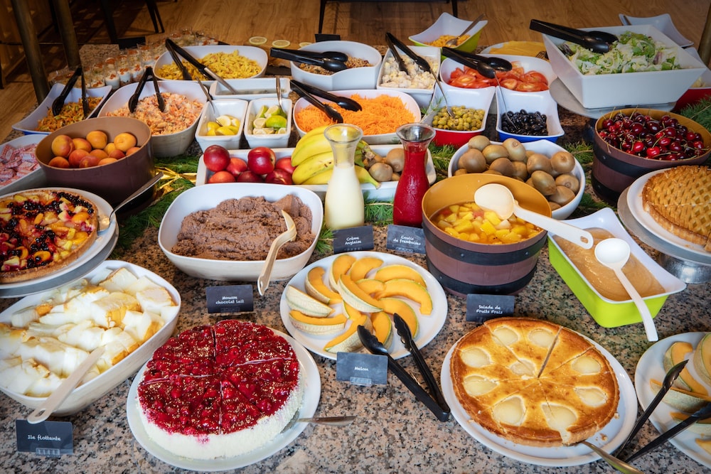 SOWELL HOTELS Ardeche 27/50