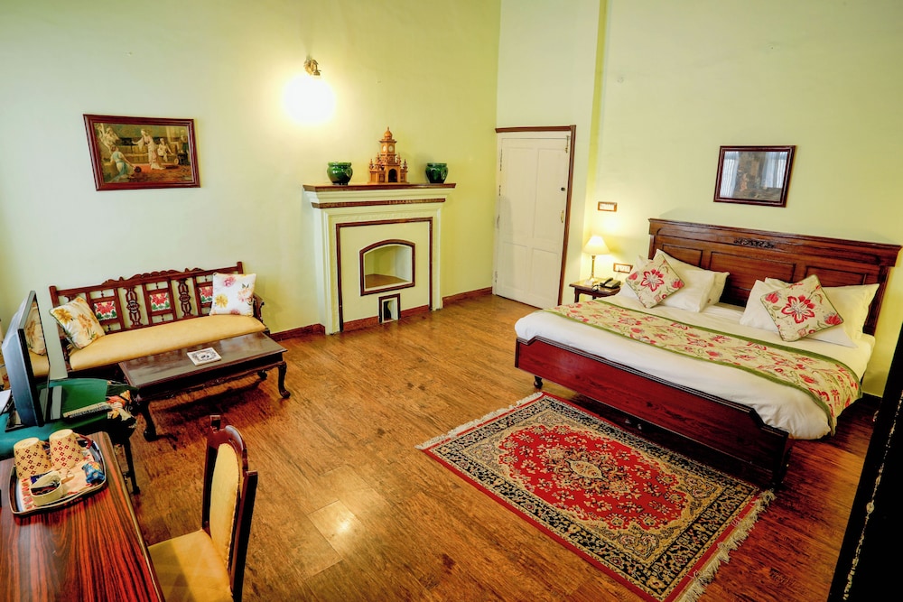 WelcomHeritage Kasmanda Palace 17/50