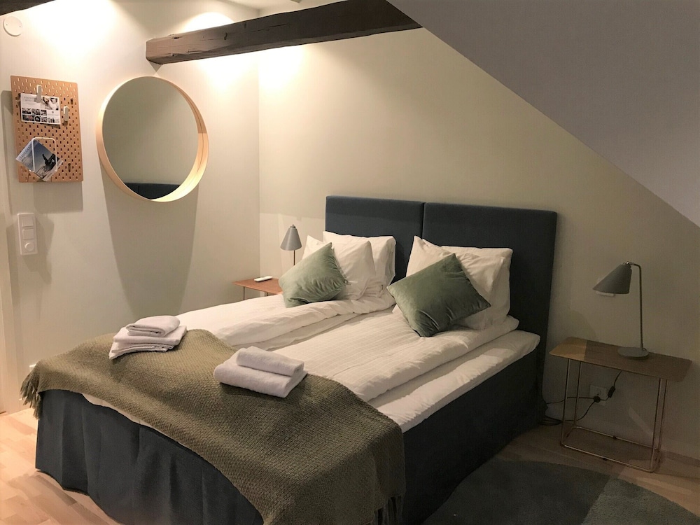 Hotell Bla Blom 6/50