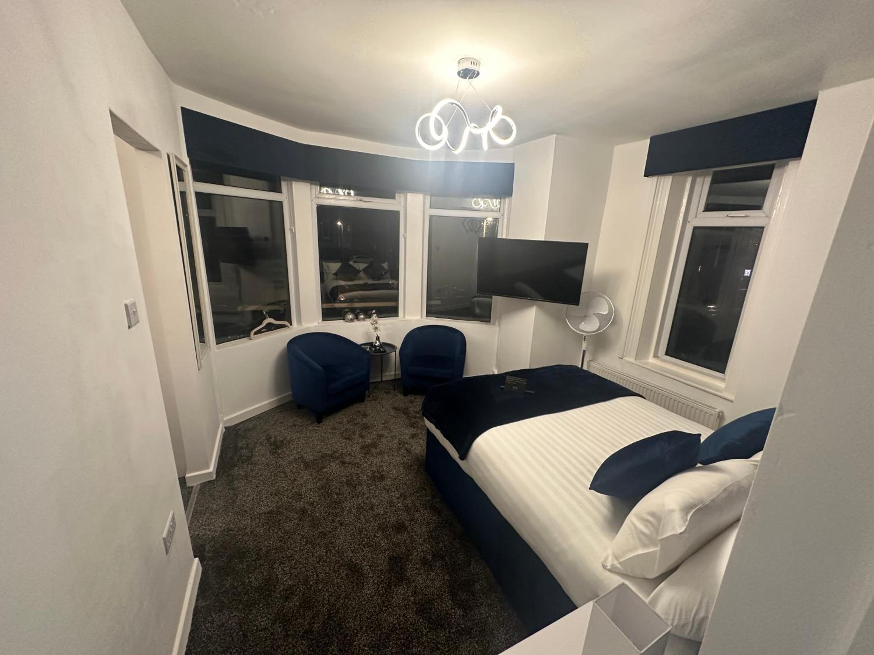 Luxe Hotel Blackpool 11/21
