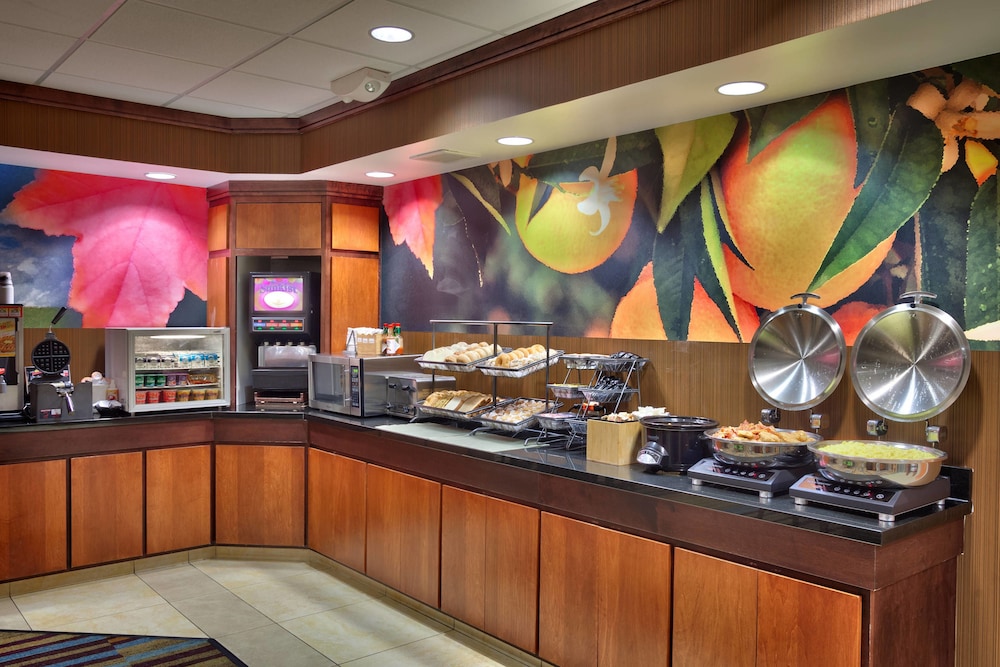 Fairfield Inn Suites Gillette 14/24
