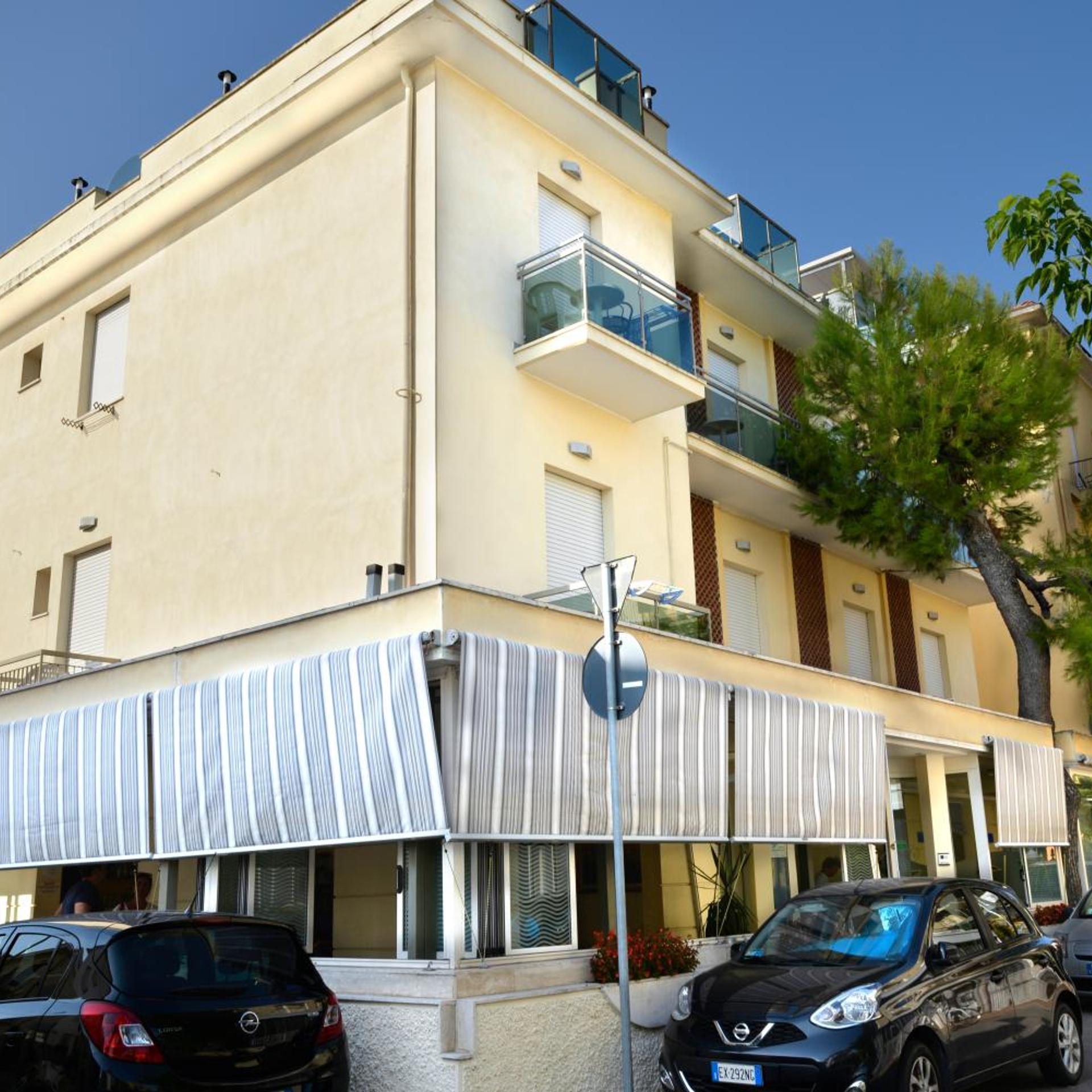 Hotel Ave 45/50