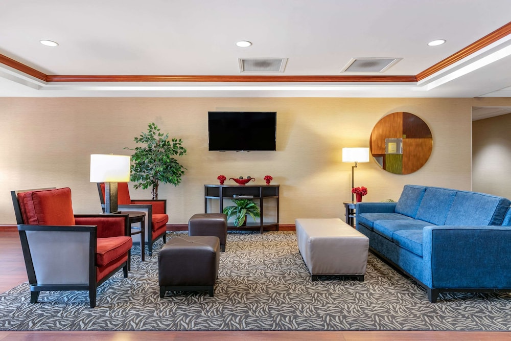 Comfort Inn Powell - Knoxville North 30/40