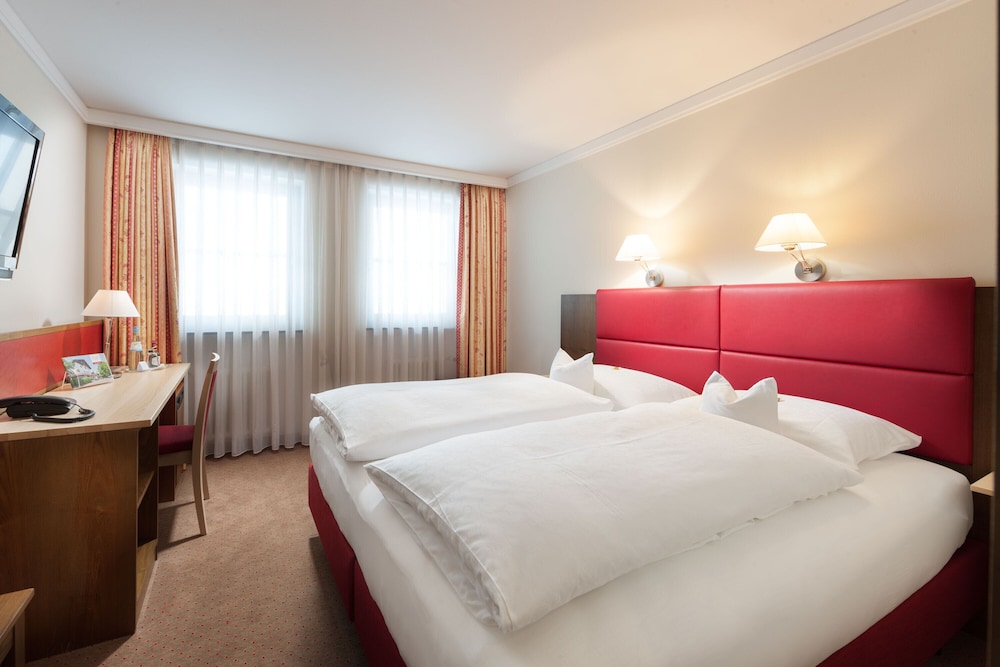 STANDARD, DOUBLE BED