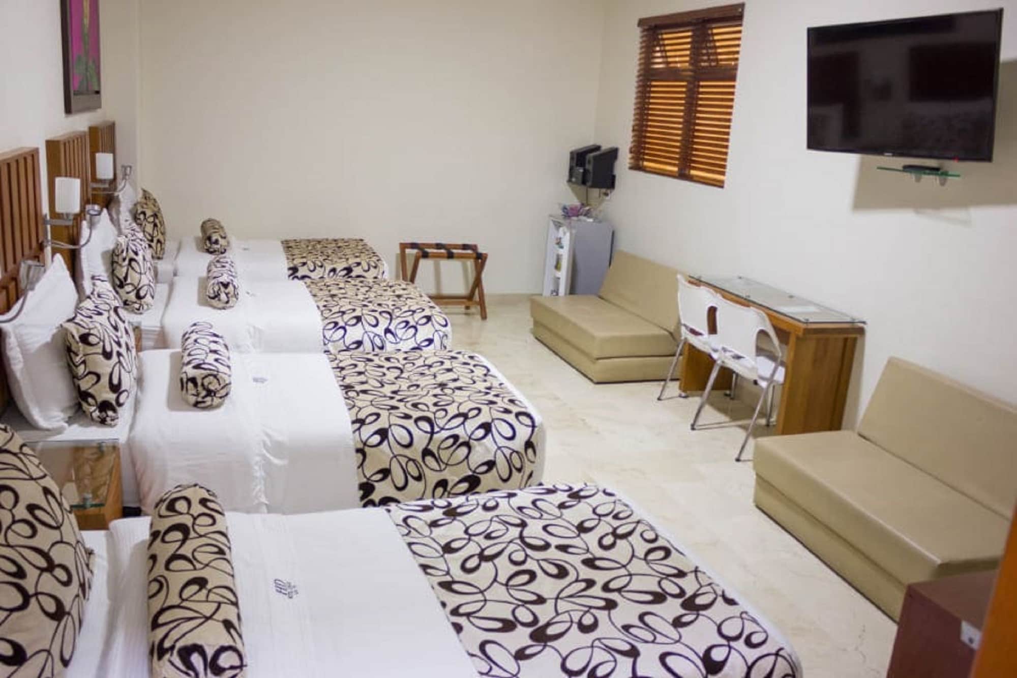 غرفة قياسية رباعية بأربعة أسرّة، Dorado La 70 Hotel 2/4