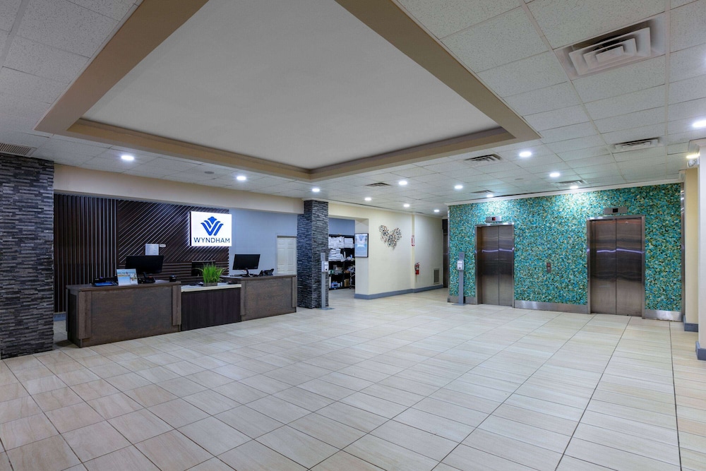 Wyndham Corpus Christi Resort North Padre Island 7/50