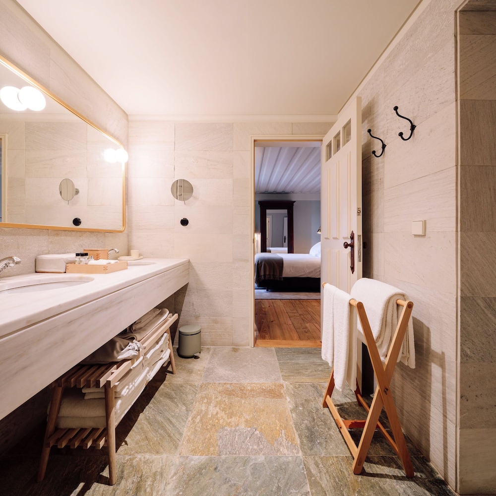 Quinta Nova Luxury Winery House 31/65