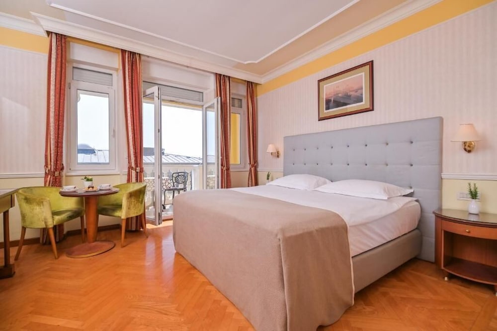 Hotel Gardenija 10/49