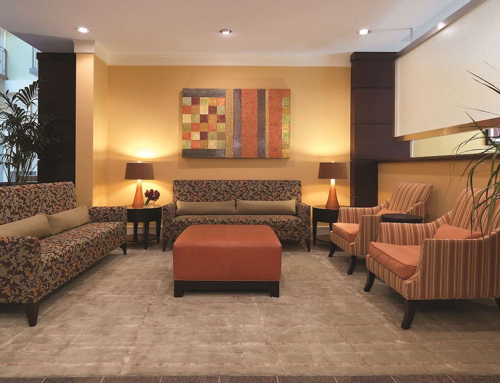 Doubletree Suites by Hilton at The Battery Atlanta 50/81