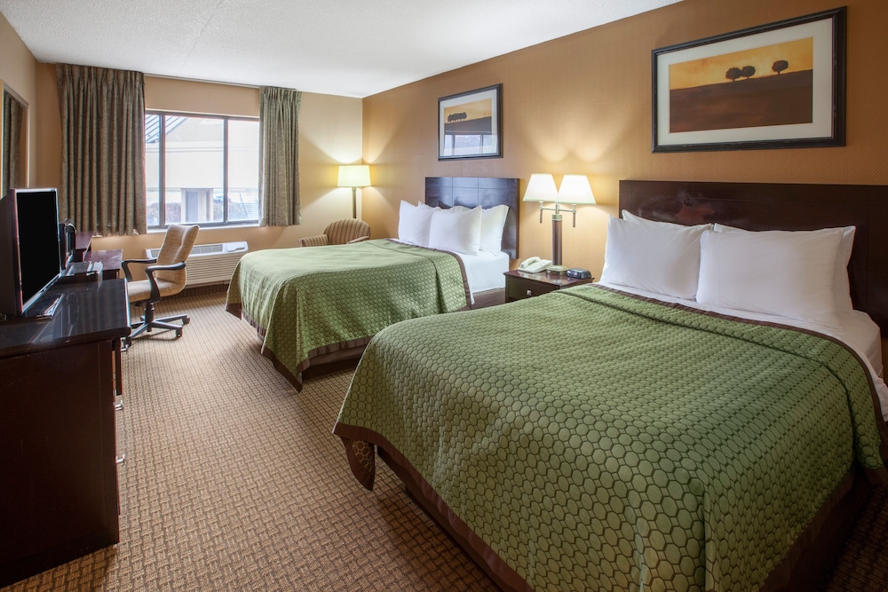 Quality Inn & Suites Richfield 8/31