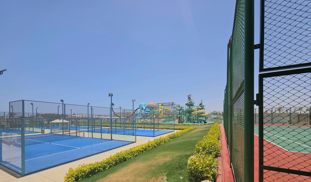 Sirena Beach Resort & Spa 18/50