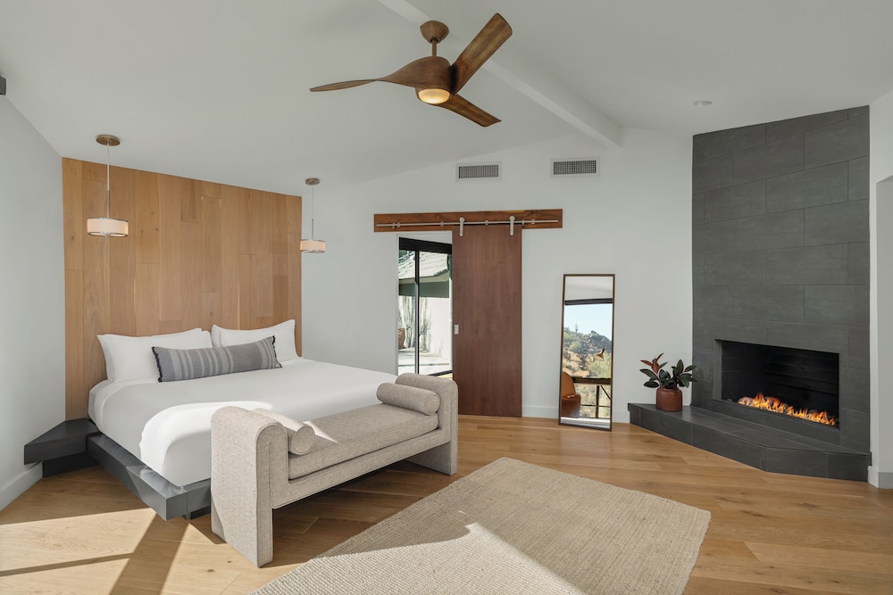 Sanctuary Camelback Mountain, A Gurneys Resort and Spa 11/50