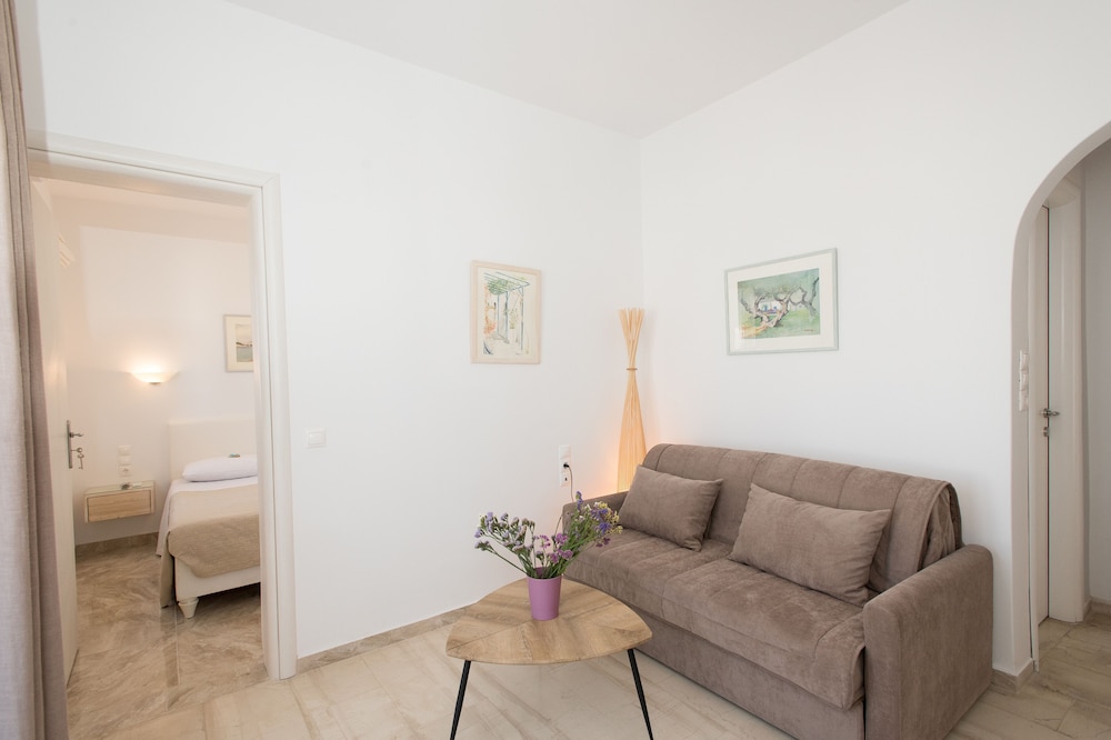 Spanelis Hotel 24/56