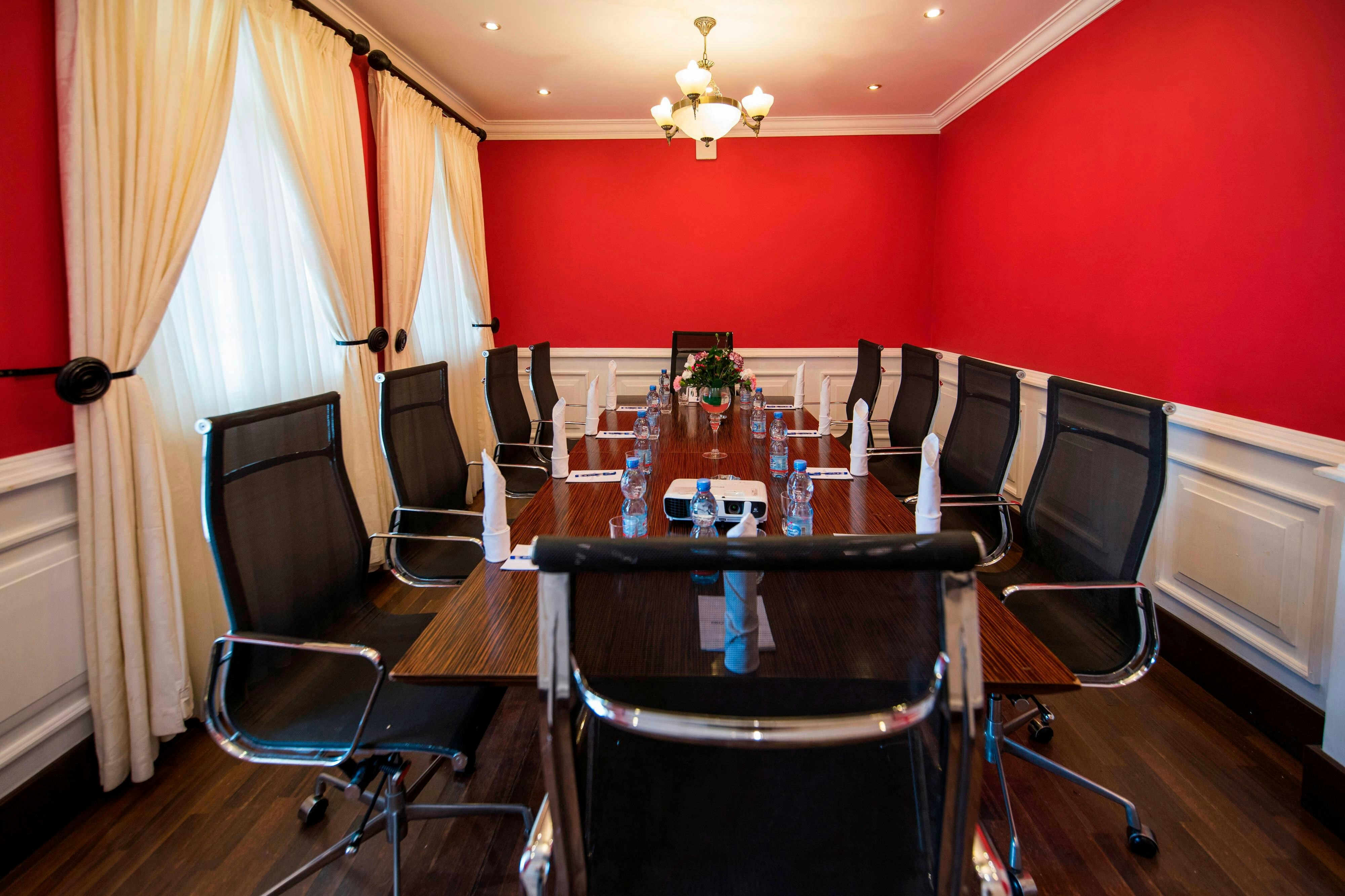 Protea Hotel by Marriott Dar es Salaam Courtyard 41/49