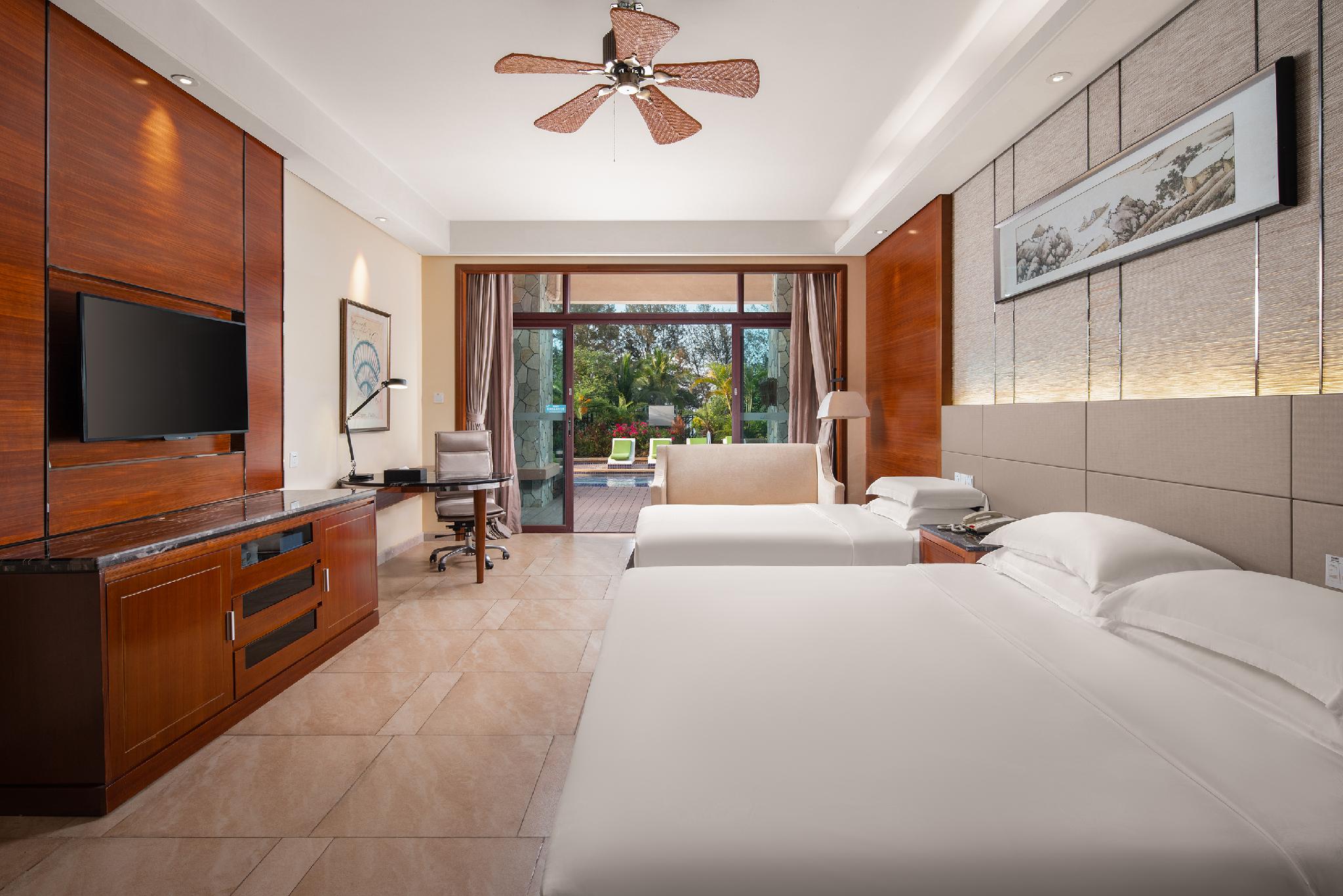 Family, 1 King and 1 Single Beds, with Pool