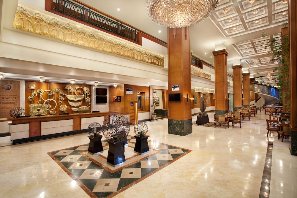 NOVOTEL SOLO 9/64