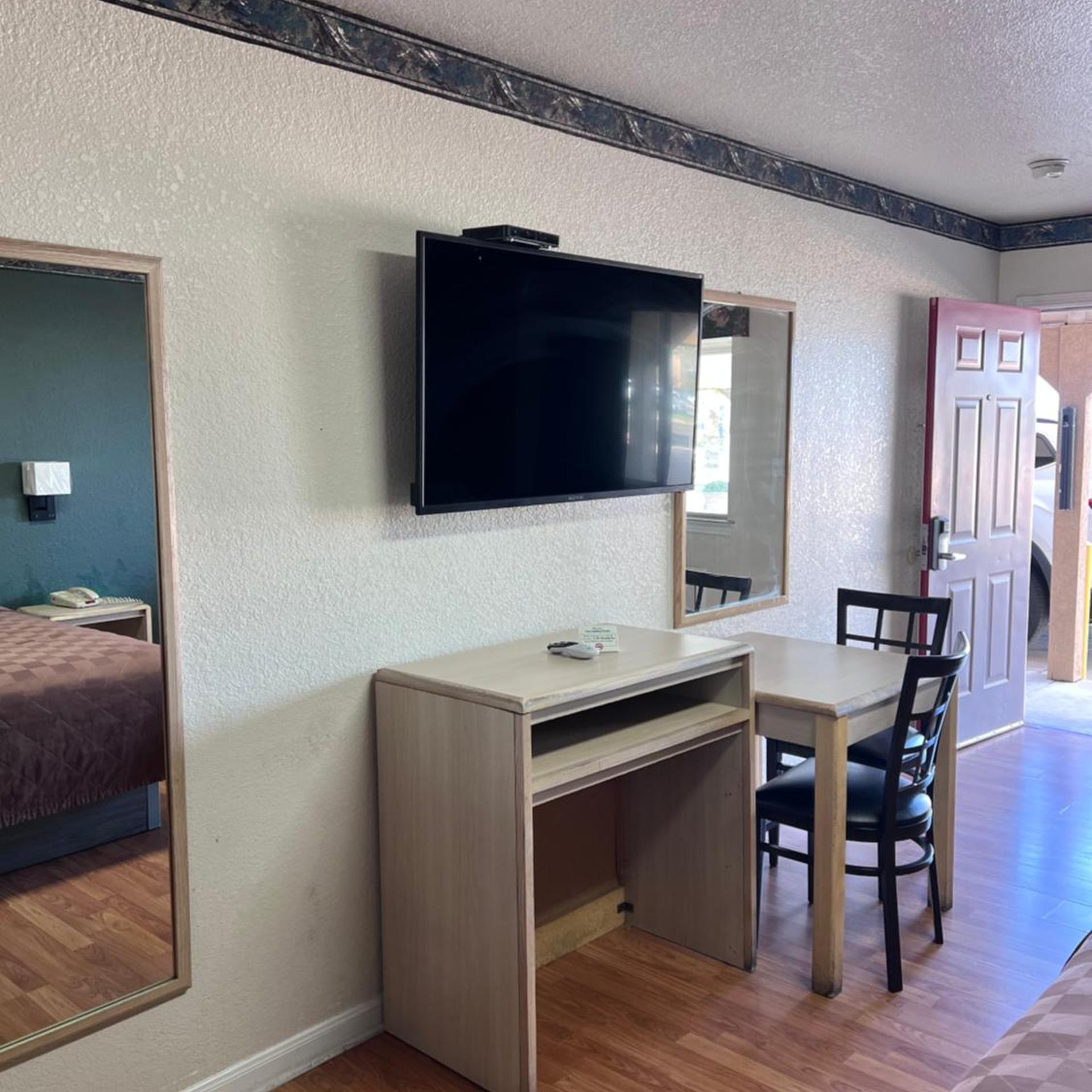 Eagle Pass Inn 4/5