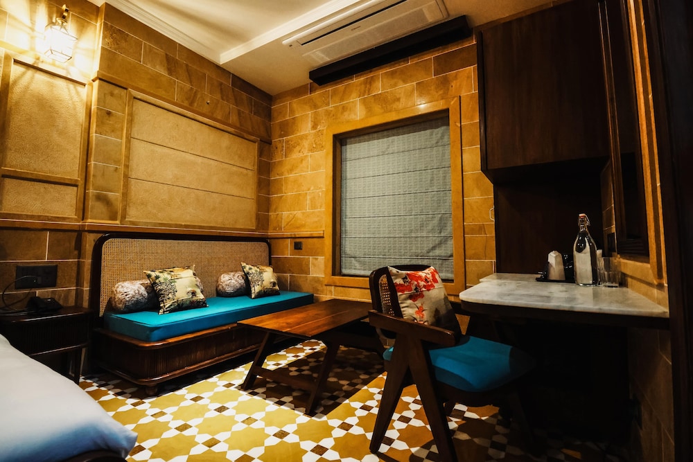Guulab Haveli 20/50