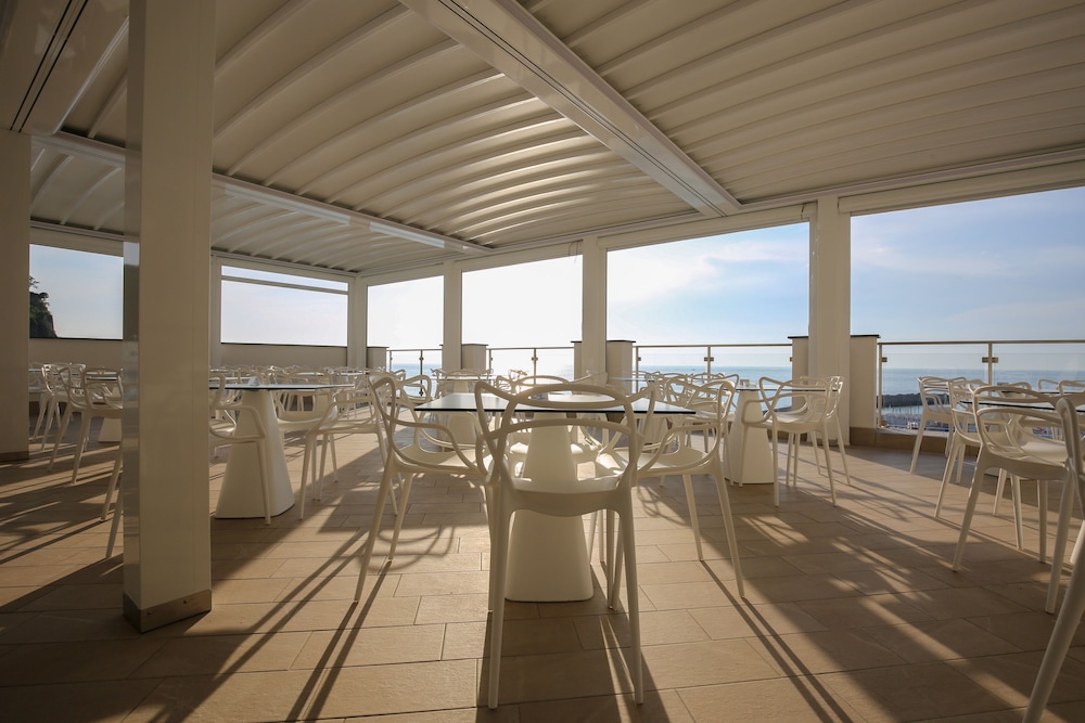 Hotel Giosue A Mare 38/50