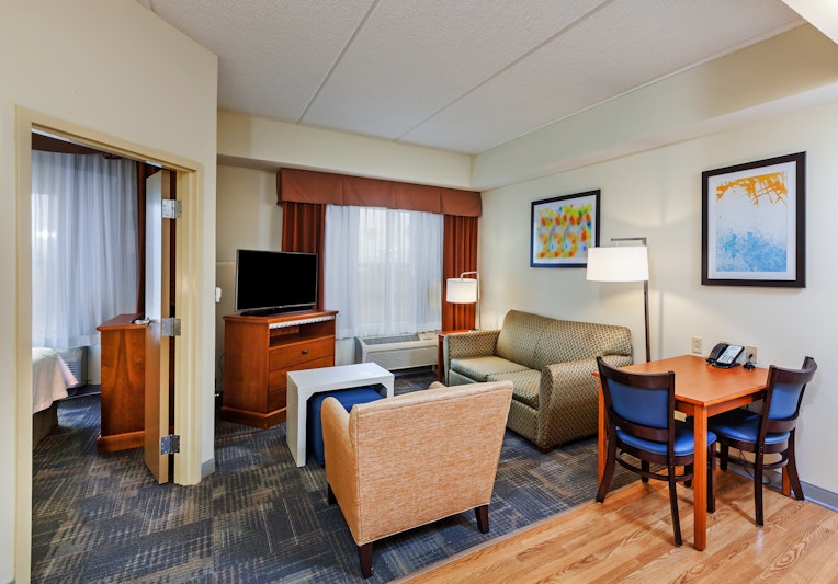 Homewood Suites by Hilton Brownsville 15/21
