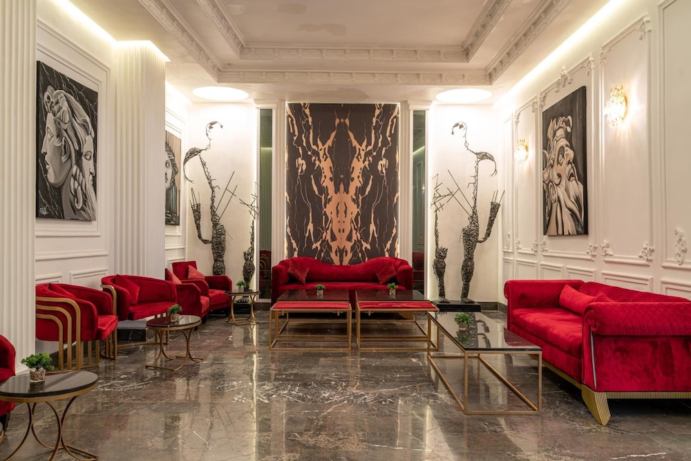 Hotel Majestic 34/54