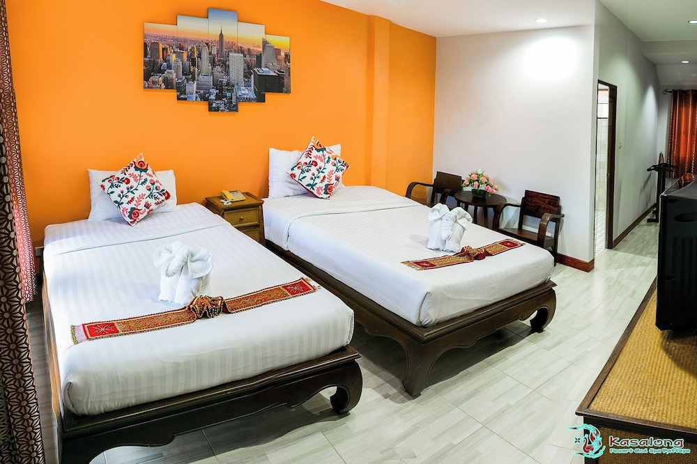 Superior, Twin Beds