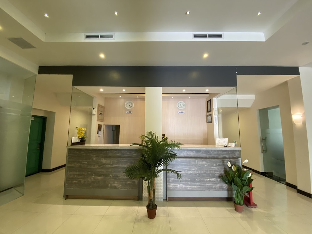 Hotel Kharisma 7/53