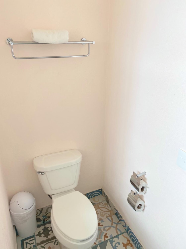 Santa Maria Hotel And Suites 44/47