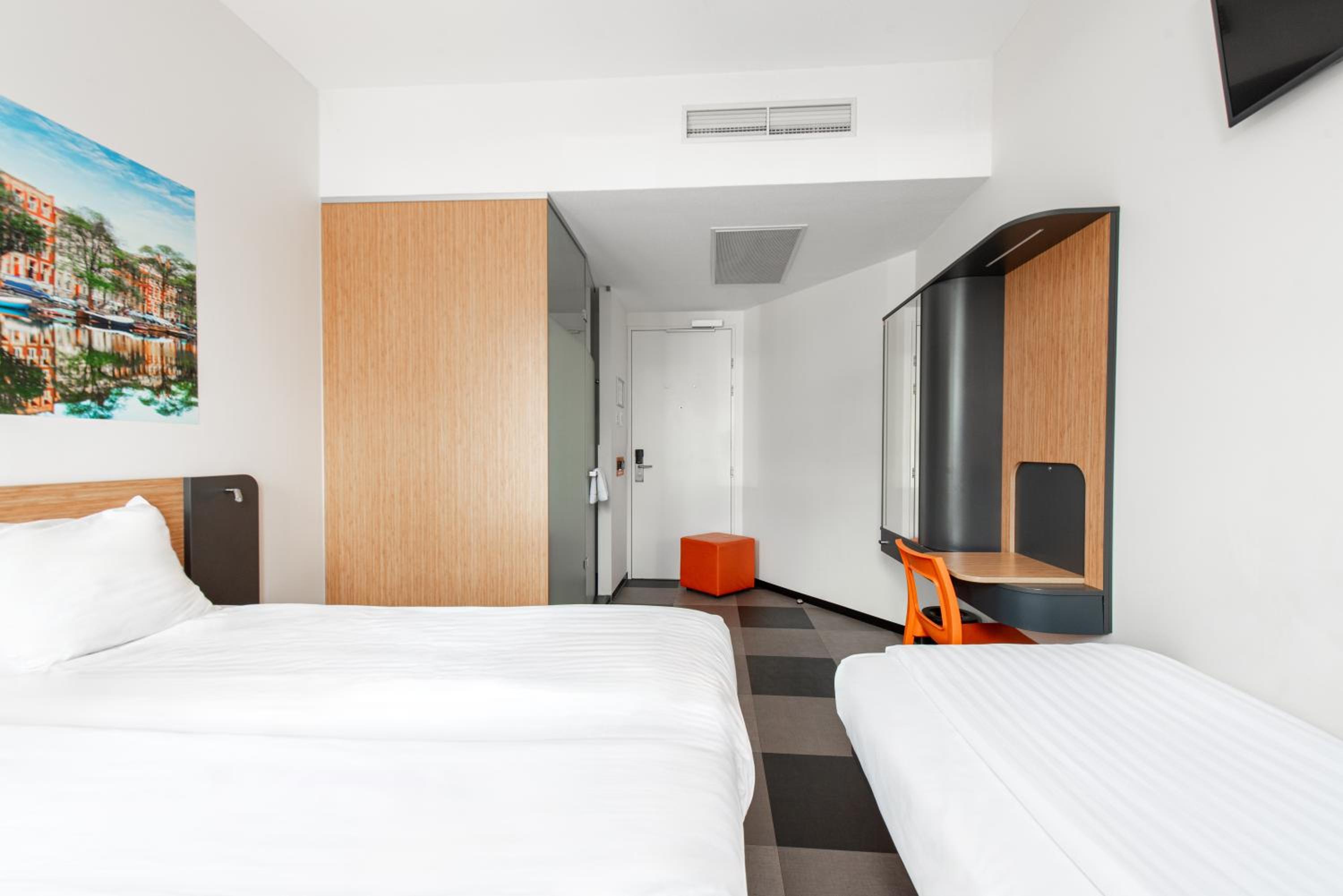 rooms