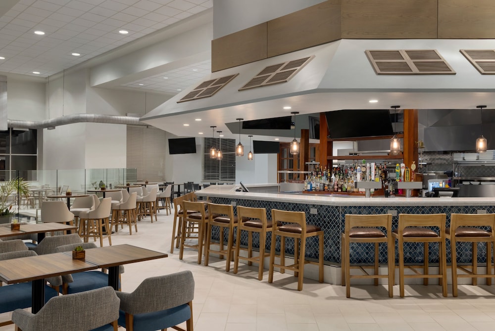 Holiday Inn Hotel And Suites Ocean City 58/78