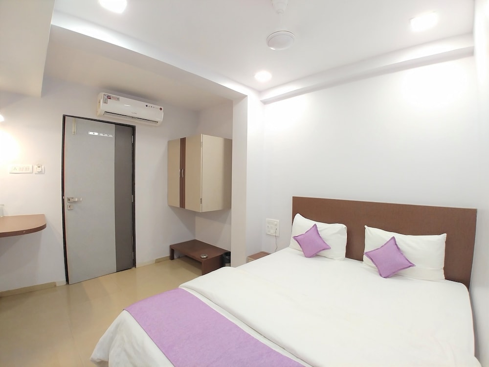 Hotel Mangal Residency 5/22