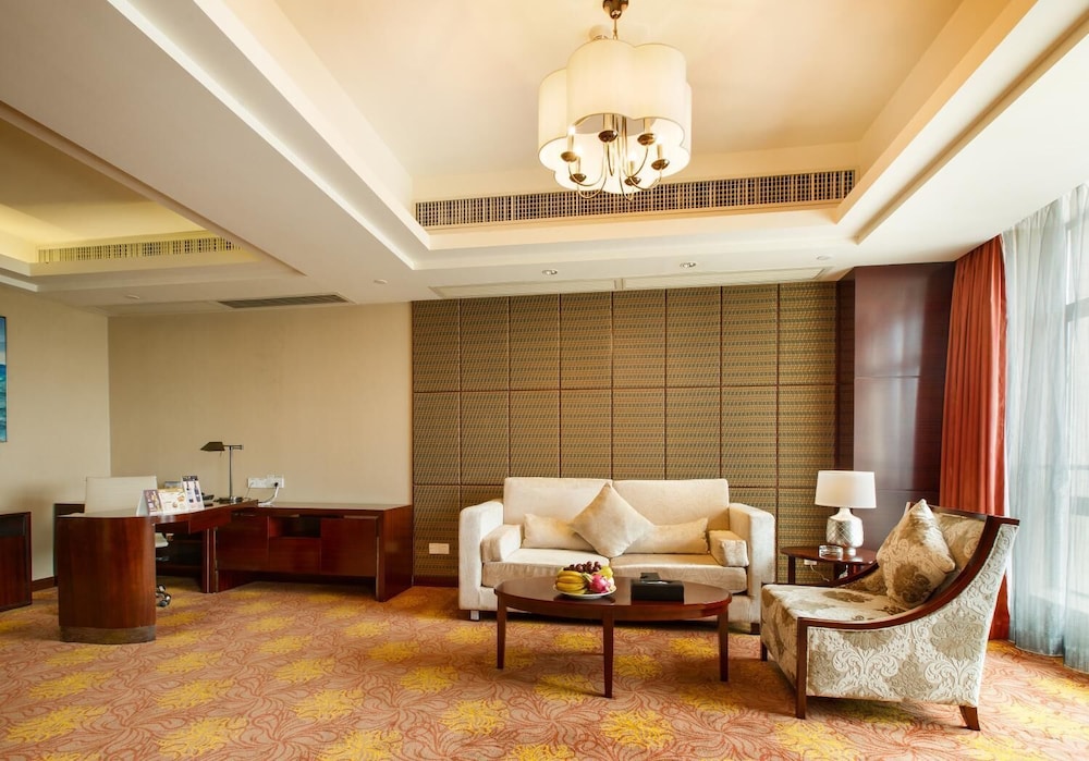 Leeden Jingxi Hotel 12/28