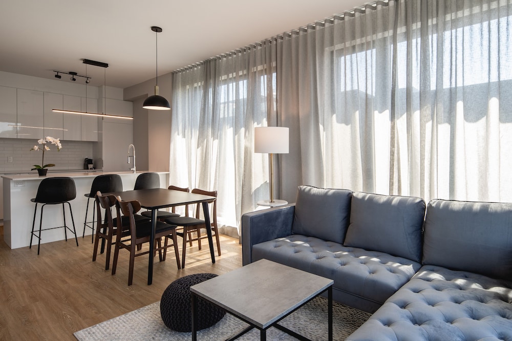 Griffintown Hotel 14/25