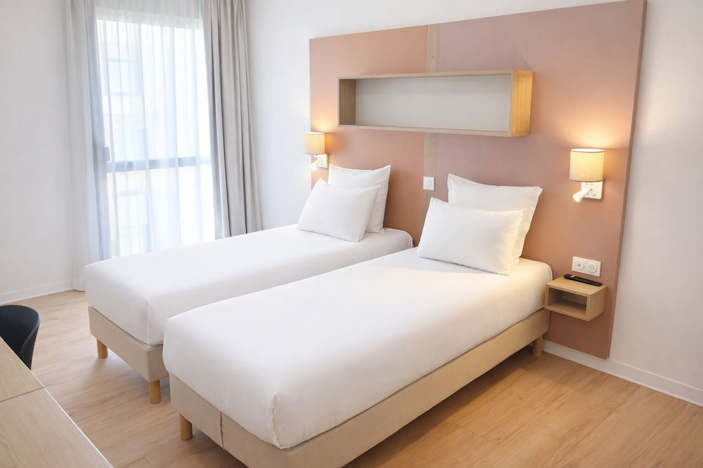 Apparthotel Privilodges Toulon Centre Gare 15/47
