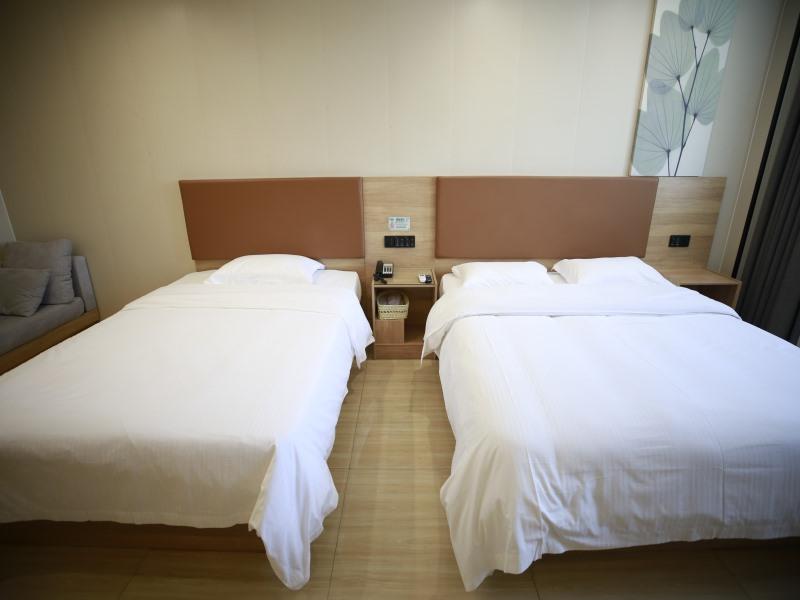 GreenTree Inn Suzhou Kunshan Beimen Road Mold City Express Hotel 33/51